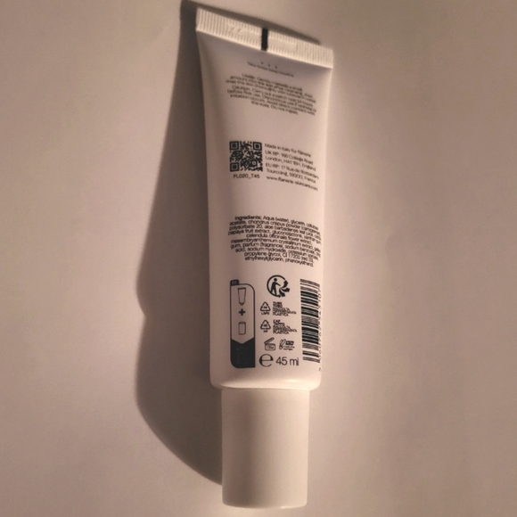 Flȃnerie Pore Refining Exfoliator Waterlily PHA 1.52 0z - Picture 3 of 3